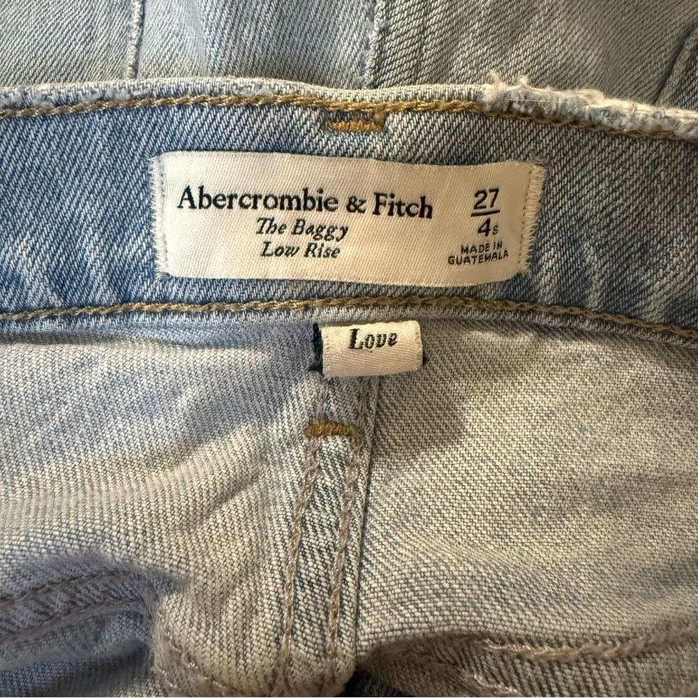 ABERCROMBIE & FITCH The Baggy Low Rise Distressed Curve Love Jeans Size 27 - Picture 5 of 9